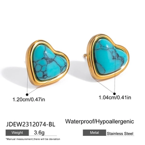 Dimensions détaillées et poids des boucles d'oreilles cœur en acier et turquoise