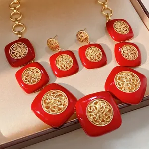 Set di Gioielli in Lega Smaltata Vintage Francese per Donna Collana con Pendente Quadrato in Filigrana Rosso Oro Orecchini Gioielli da Festa