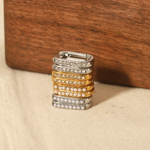 U-shaped 18K gold plated stainless steel hoop earrings with zircon and pearls set
