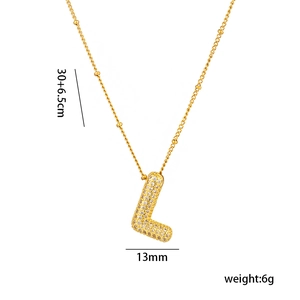 Detail of 18K gold plated letter L pendant necklace with zircon and size specifications