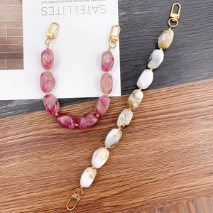 Irregular acrylic marble bead chains with gold metal lobster clasps for bags and phone cases