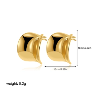 Detailed size specifications for gold twisted leaf stud earrings with 18K gold finish