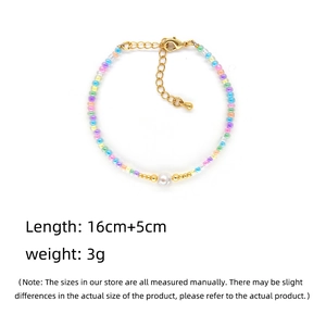 Detail view of colorful beaded pearl bracelet with 16cm plus 5cm length specifications