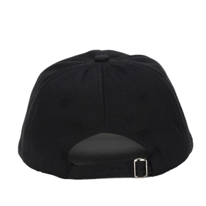 Classic black outdoor sports baseball cap featuring breathable cotton and metal buckle closure