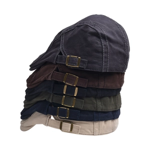 Classic retro cotton flat caps for men and women in six colors with metal buckle adjustable