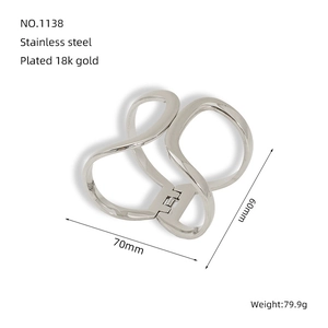 Detailed technical view of silver hollow geometric bracelet with dimensions 70mm and 60mm