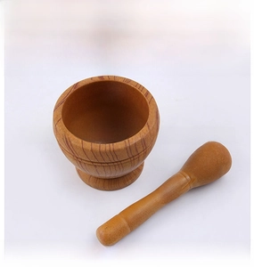 Deepened interior design of wood-grain mortar and pestle for easier crushing and operation