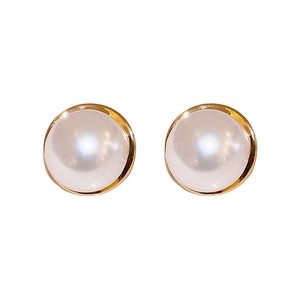 French vintage round faux pearl stud earrings with elegant gold metal base for women