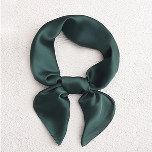 Women's Solid Color Satin Square Scarf Minimalist Silk Like Polyester Neck Scarf For Office Daily Commute Elegance