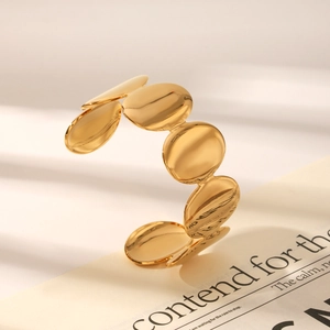 Minimalist 18K gold plated oval disc linkage bangle bracelet with a polished finish