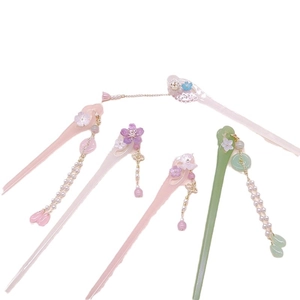 Classic Chinese floral hair pins with long tassels and pearls in pink and green colors