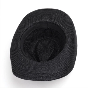 Vista dall'alto dell'interno del cappello da cowboy nero con fascia tergisudore e trama