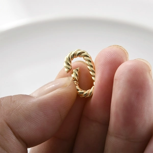 Chiusura ovale a molla ritorta placcata oro 14k per connettore di gioielli