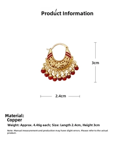 Detail view of retro red tassel earring with size 2.4cm x 3cm and weight 4.46g