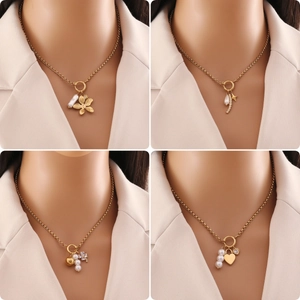 Gold Plated Stainless Steel Necklace With Heart Flower Pendant And Faux Artificial Pearl Rhinestone For Women Fashion Elegant Jewelry
