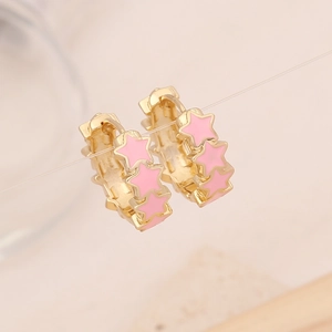 Chic gold hoop earrings featuring vibrant pink star oil drip patterns for women