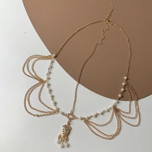 Elegant gold pearl chain headpiece with rhinestone forehead pendant for women