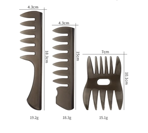 Detailed dimensions and weight specifications for three professional hair styling combs