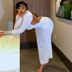 Robe Longue Maille Transparente Dos Nu Col Montant Manches Longues Moulante Élégante Sexy Tenues Soirée Pour Femmes