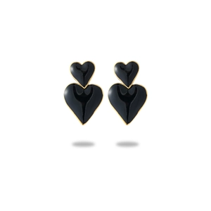 Orecchini a doppio cuore con smalto nero e placcatura in oro 18 carati elegante