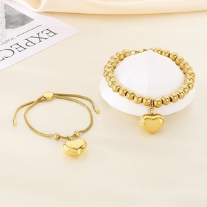 Set di bracciali a cuore con perline placcati oro 18 carati e catena a serpente regolabile