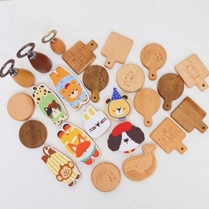 Wooden Bottle Opener Refrigerator Magnet Magnetic Portable Cute Cartoon Animal Shape Kitchen Bar Wine Beer Tool Novelty