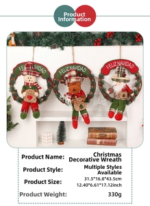 Detailed view of Christmas rattan wreath with snowman, reindeer and Feliz Navidad sign