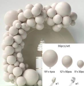 Detailed breakdown of 86pcs cream balloon arch kit with sizes and assembly accessories