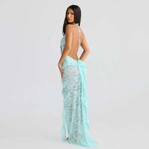 Sexy hellblaues Spitzenkleid rückenfrei mit V-Ausschnitt und floralen Rüschendetails