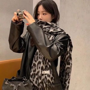 Classic gray leopard print thick shawl for women styled with black leather jacket
