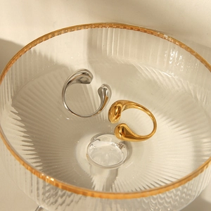 Minimalist stainless steel open rings in gold and silver with mirror polished finish