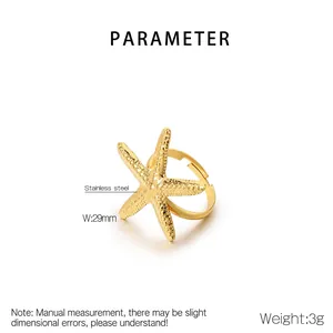 Detailed view of golden starfish stainless steel ring with 29mm width and 3g weight
