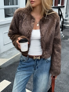 Women's chic brown faux fur short jacket coat for autumn and winter streetwear fashion