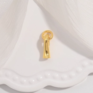 Polished S925 sterling silver fishhook pearl clasp for DIY jewelry making on white tray
