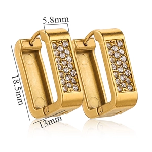 Detailed view of gold rectangular huggie earrings with white zircon dimensions 18.5x13mm