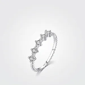 Anello In Argento Sterling 925 Zirconia Cubica Cinque Pietre Fascia Perlata Impilabile Gioielli Di Moda Per Donna