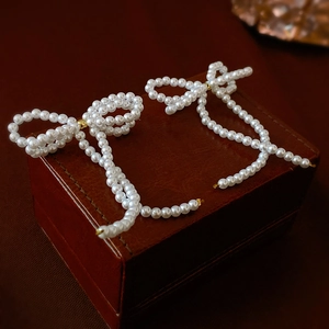 Elegant Bow Imitation Artificial Pearl Tassel Drop Earrings With Silver Earring Post French Retro Style Jewelry For Women