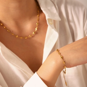 18K vergoldetes Edelstahl-Schmuckset mit Stern- und Herzanhängern für Damen im Set