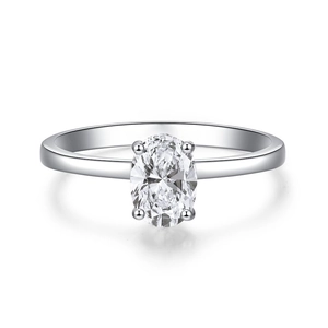 S925 sterling silver oval cut solitaire ring with high carbon diamond and four-prong setting