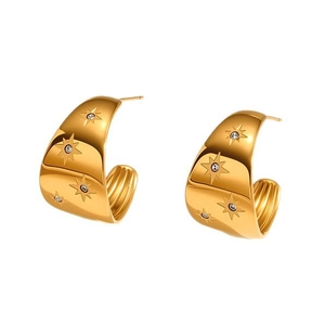 Golden C-shaped stainless steel hoop earrings with star relief and clear cubic zirconia