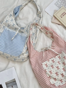 Sac fourre-tout coréen avec motif floral à carreaux, nœud papillon et détails dentelle