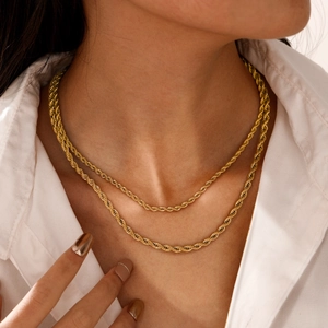 Minimalist double-layered gold-toned stainless steel twist chain necklace for women