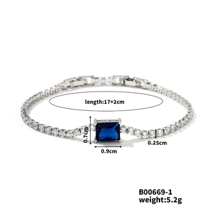Detail view of silver bracelet with blue square stone, size 17+2cm and 5.2g weight