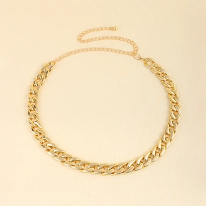 Elegant gold acrylic curb chain belt for women, adjustable waist link for dresses
