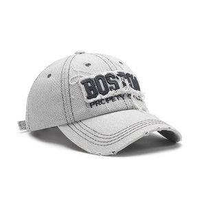 Casquette de baseball grise vintage avec broderie Boston en relief et effet usé