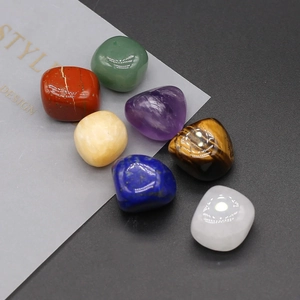 Natürliche Edelsteine Trommelsteine Poliert Heilung Meditation Heimdekoration Unregelmäßige Form Amethyst Tigerauge