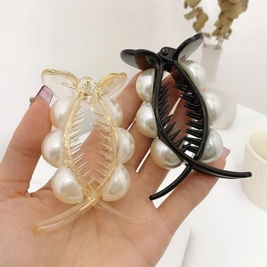 Pinces à cheveux élégantes avec grandes perles noires et transparentes pour femmes