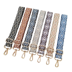 Adjustable wide replacement bag straps with geometric jacquard and gold metal hooks