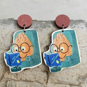 Cute cartoon brain reading a book wooden earrings with red round studs on a stone background