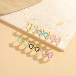 Women Elegant Heart Design Hoop Earrings Gold Plated Copper Zirconia Enamel Drip Oil Mini Heart Huggie Earrings Jewelry